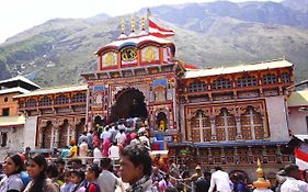 Badrinath House By Prithvi Yatra Hotel